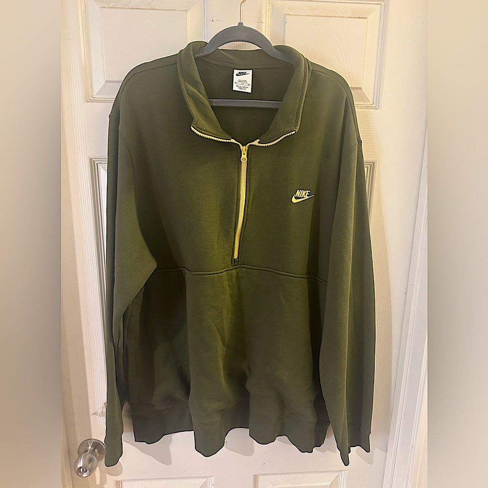 3XL Nike Men’s half-zip pullover sweatshirt
